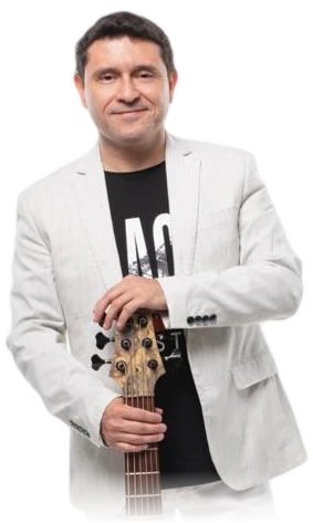 Christian Kovac, Bajo y Lenguaje Musical